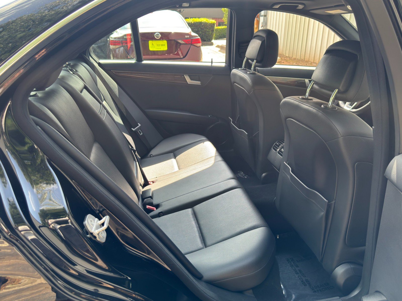 Used 2013 Mercedes-Benz C 300 4MATIC Sedan image 38