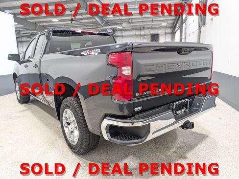 Used 2024 Chevrolet Silverado 1500 LT image 5