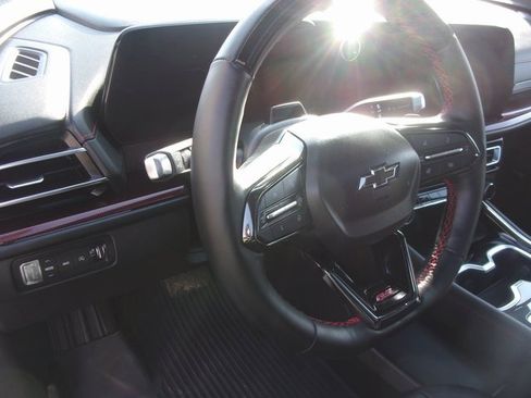 Used 2024 Chevrolet Traverse RS w/ LPO, Floor Liner Package image 27