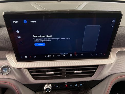 New 2026 Ford Explorer ST-Line w/ ST-Line Street Pack image 10