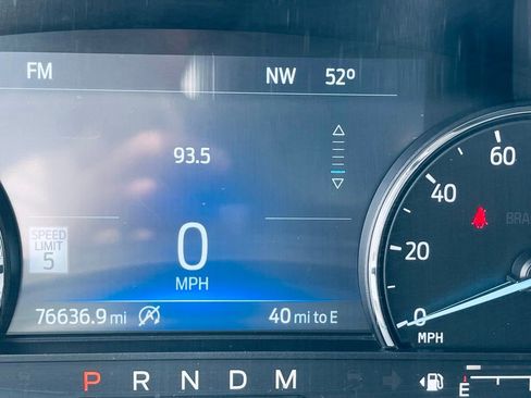 Used 2020 Ford Explorer XLT w/ Equipment Group 202A AWD/4WD image 14