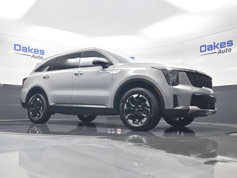 Used 2026 Kia Sorento S AWD/4WD image 40