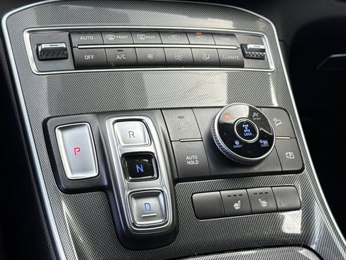 Used 2022 Hyundai Santa Fe XRT image 16