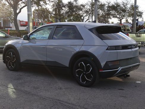 Used 2024 Hyundai Ioniq 5 SEL image 9