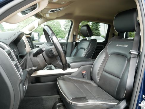 Used 2021 RAM 1500 Laramie AWD/4WD image 35