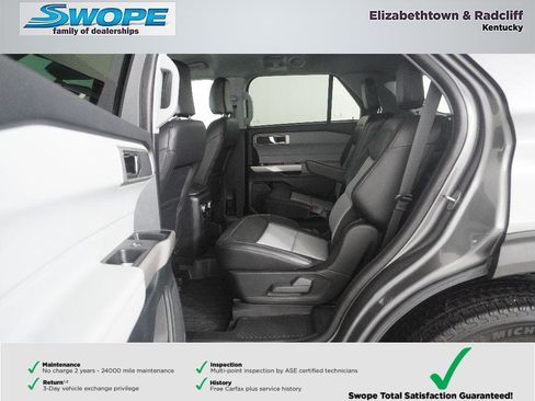 Used 2024 Ford Explorer XLT w/ Equipment Group 202A image 12
