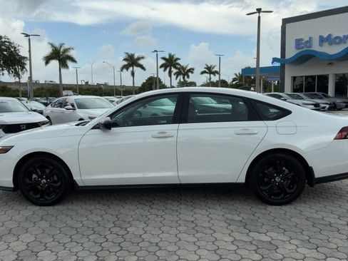 Used 2025 Honda Accord SE image 3