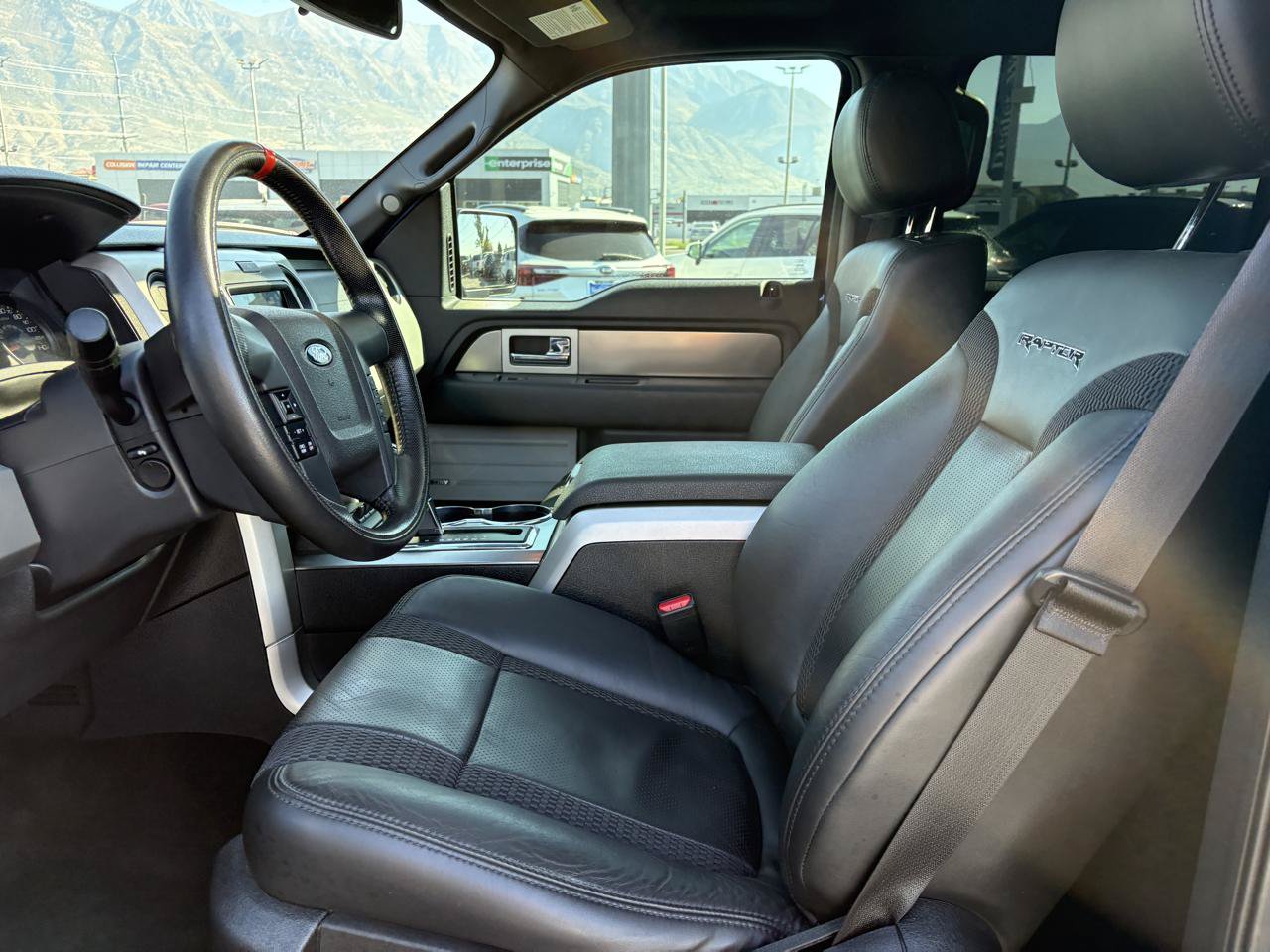 Used 2014 Ford F150 Raptor w/ Equipment Group 801A Luxury AWD/4WD image 13
