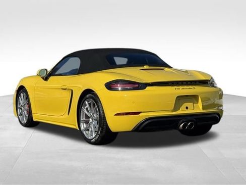 Used 2021 Porsche 718 Boxster S image 5