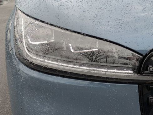 New 2025 Lincoln Aviator Reserve w/ Luxury Package image 8