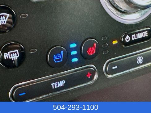 Used 2018 Ford Explorer Platinum image 20