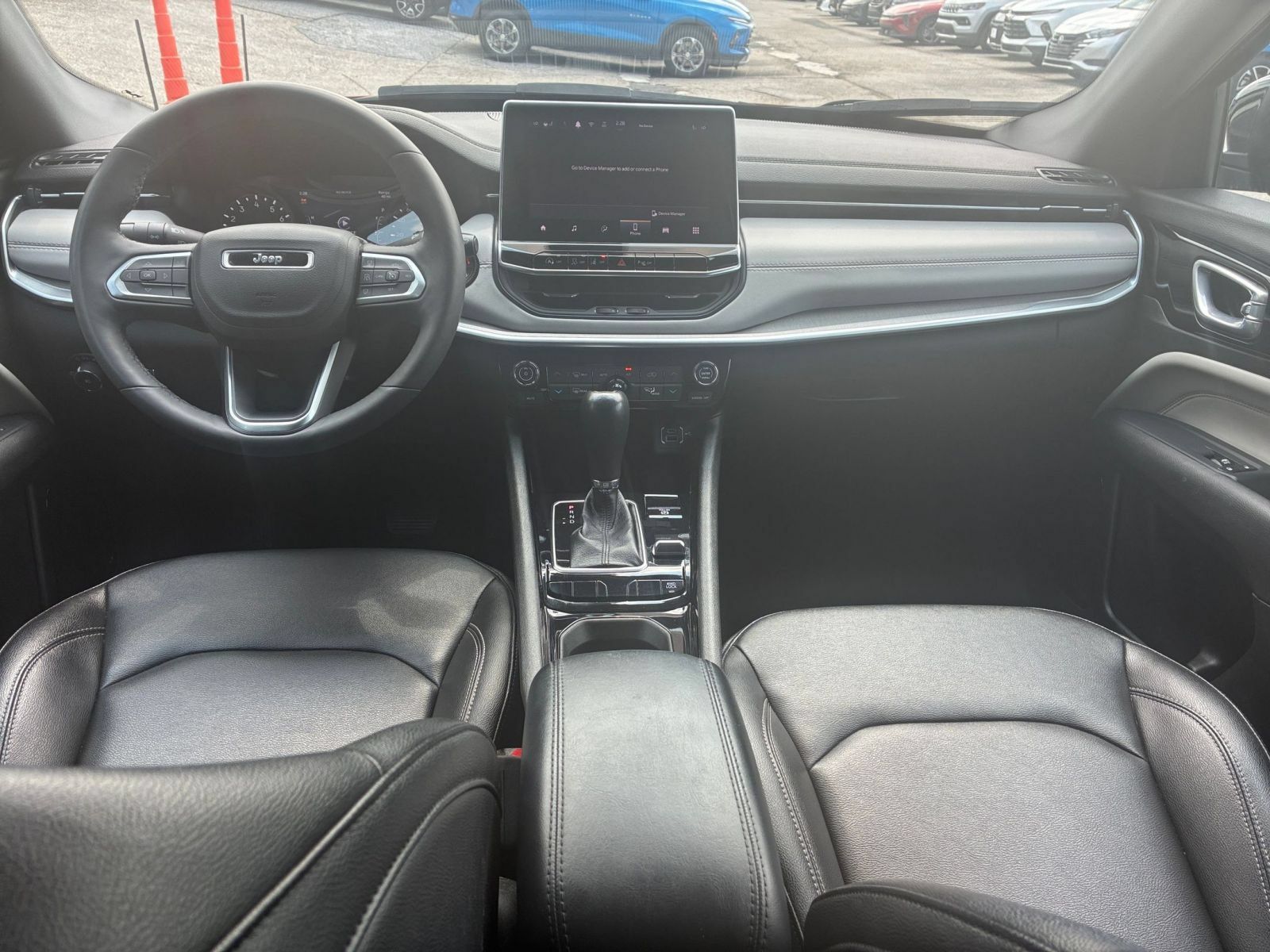 Used 2025 Jeep Compass Limited AWD/4WD image 27