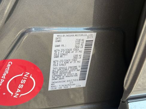 Certified 2024 Nissan Murano Platinum w/ Cargo Package FWD image 29