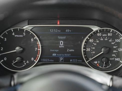 Used 2023 Nissan Altima 2.5 SR w/ SR Premium Package image 36