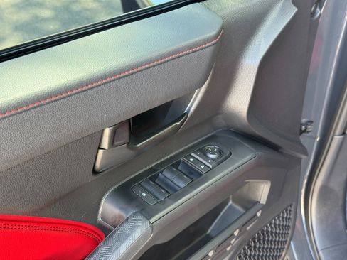 Used 2025 Toyota Tacoma TRD Pro image 23