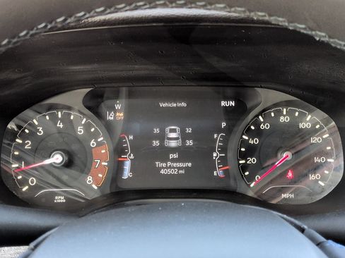 Used 2022 Jeep Compass Latitude FWD image 26