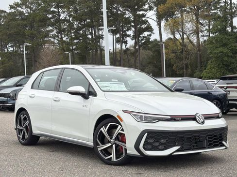 New 2026 Volkswagen GTI SE image 1