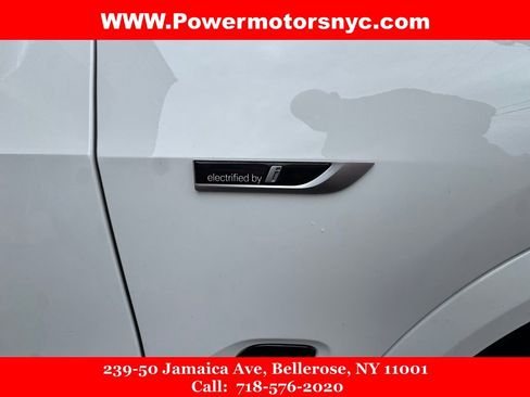 Used 2023 BMW X5 xDrive45e w/ M Sport Package AWD/4WD image 11