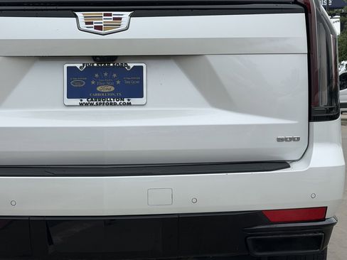 Used 2023 Cadillac Escalade Sport Platinum AWD/4WD image 6