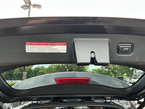 Used 2021 Kia Telluride SX w/ Nightfall Edition Package AWD/4WD image 30