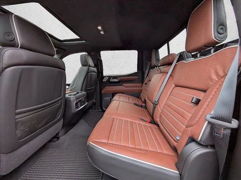 Used 2026 GMC Sierra 1500 Denali Ultimate image 10