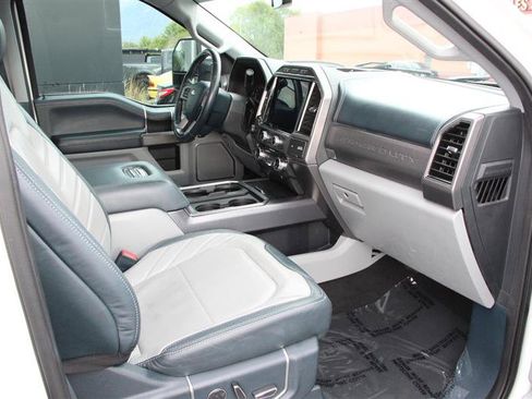 Used 2022 Ford F350 Limited AWD/4WD image 10
