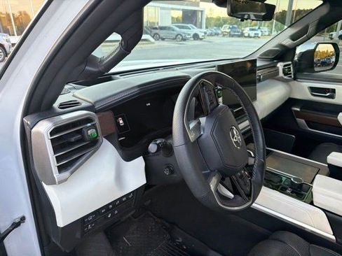 Used 2023 Toyota Sequoia Capstone AWD/4WD image 13