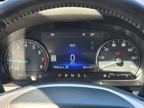 Used 2023 Ford Explorer XLT AWD/4WD image 26