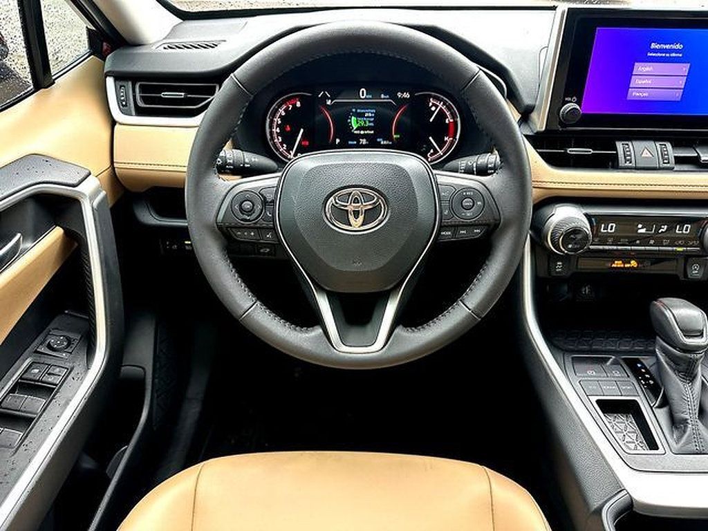 Certified 2025 Toyota RAV4 XLE Premium FWD image 21