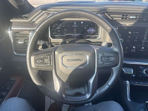 Used 2023 GMC Sierra 1500 Denali Ultimate image 18
