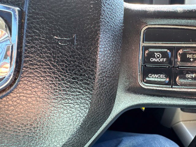Used 2013 RAM 1500 Lone Star AWD/4WD image 38
