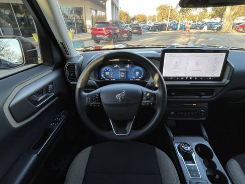 Used 2025 Ford Bronco Sport Big Bend image 12