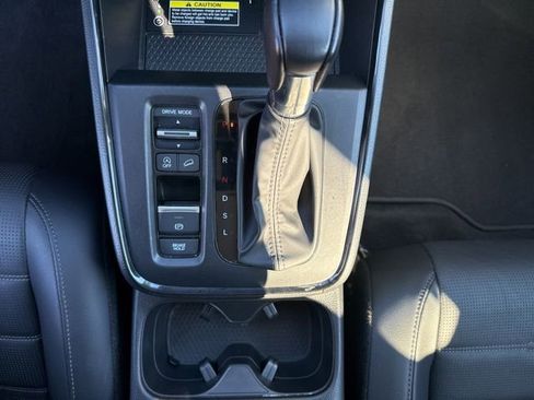 Used 2025 Honda CR-V EX-L image 32