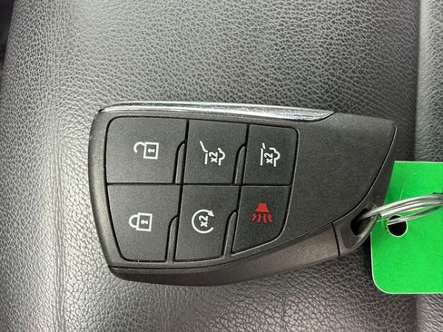 Used 2025 Chevrolet Tahoe LT AWD/4WD image 34