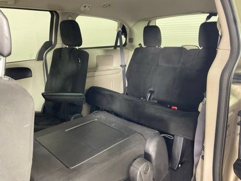 Used 2016 Dodge Grand Caravan SE w/ Quick Order Package 29E SE FWD image 26