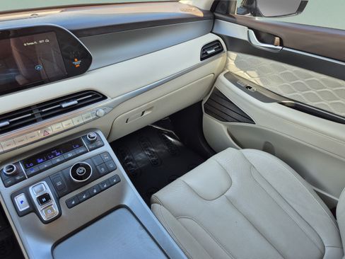 Used 2020 Hyundai Palisade Limited FWD image 14