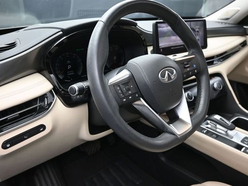Used 2023 INFINITI QX60 Luxe w/ Vision Package FWD image 12