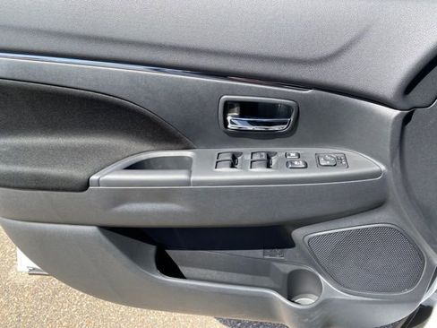 New 2026 Mitsubishi Outlander Sport ES image 13