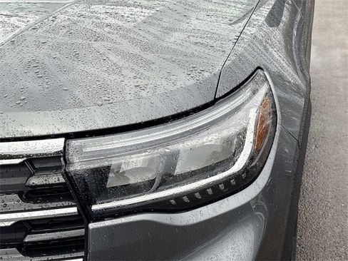 New 2026 Ford Explorer Active w/ Active Comfort Package image 10