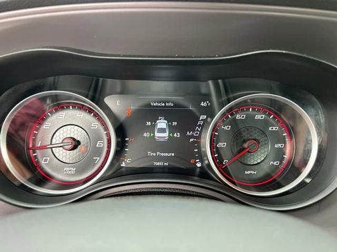 Used 2023 Dodge Charger SXT image 23