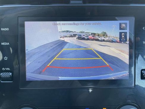 Used 2024 Hyundai Tucson SE image 38