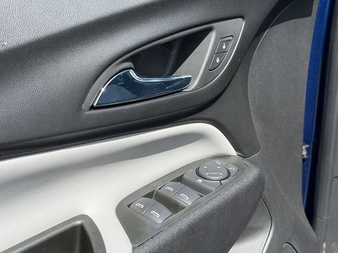 Used 2022 Chevrolet Equinox LT FWD image 21