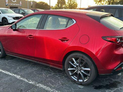 Used 2025 MAZDA MAZDA3 s FWD image 10