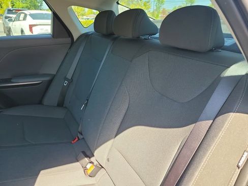 New 2026 Kia K4 LXS FWD image 10