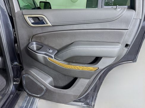 Used 2020 GMC Yukon Denali w/ Denali Ultimate Package image 27