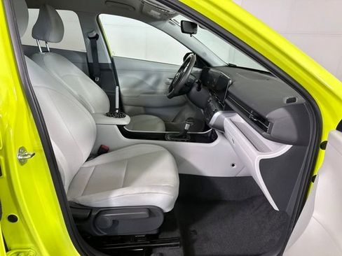 Certified 2024 Hyundai Kona SEL image 35