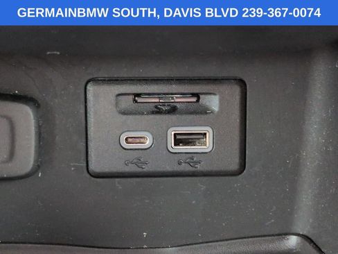 Used 2023 GMC Acadia SLT w/ Elevation Edition FWD image 24
