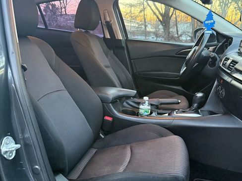Used 2014 MAZDA MAZDA3 i Touring image 15