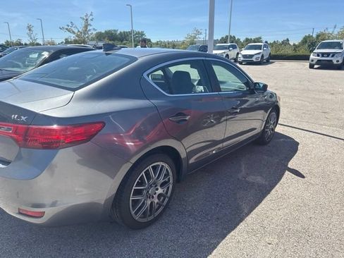 Used 2014 Acura ILX w/ Premium Package FWD image 3