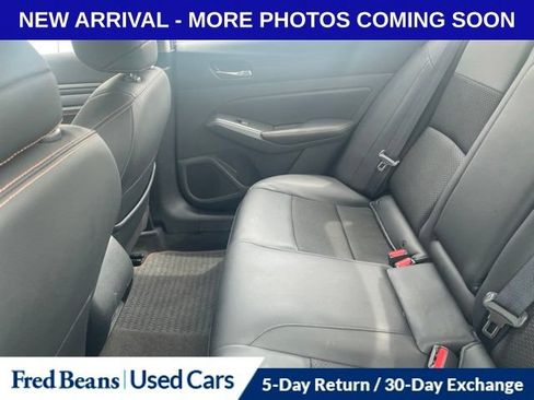 Used 2022 Nissan Altima 2.5 SR AWD/4WD image 11